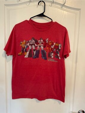 Hasbro Transformers red t-shirt "More Than Meets The Eye"  unisex / men’s Medium